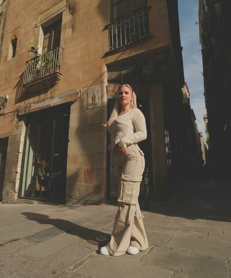 カップルのオンリーファンズ ホットポルノ 写真