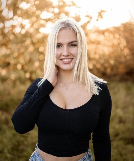 曲線美のxxx オンリーファンズ ベスト 画像