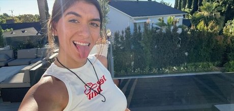 アナル乱交オンリーファンズ ホット 画像