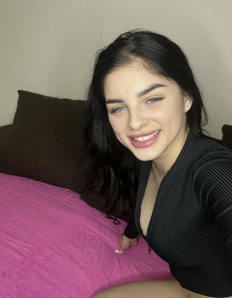 濃厚なヌードオンリーファンズ トップ 画像