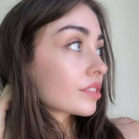 Happysadflower XXXモデル 写真