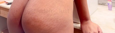 Hidden Lust スター ヌード 写真