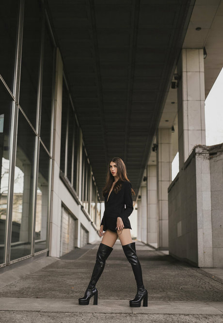 theginadivine ポルノ女優 画像