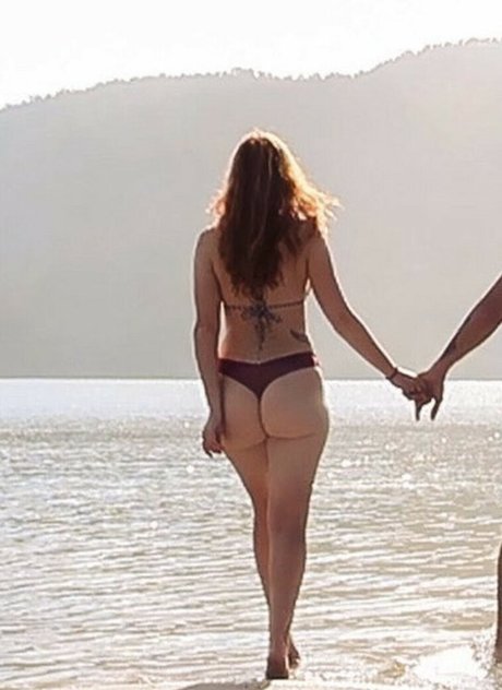 大学のアジア人オンリーファンズ アダルト無料 画像