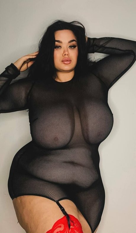 vanesa ukr スター 裸 写真