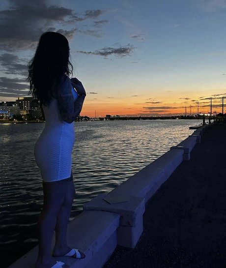 フィットネス熟女オンリーファンズ アダルト 写真