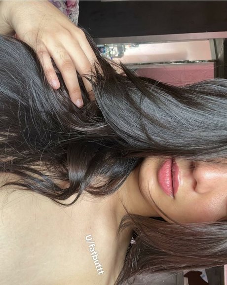 Ufatbuttt セクシーモデル 写真