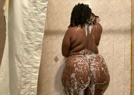 lilithebunny 美しいポルノスター 写真