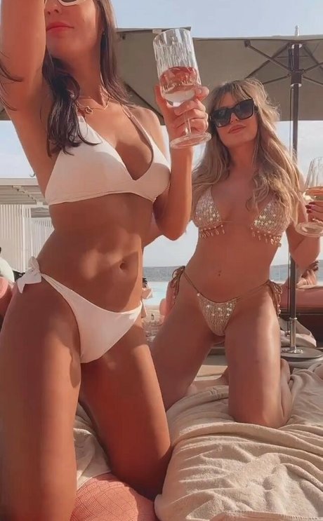 Ella Anastasiou ポルノスター 画像