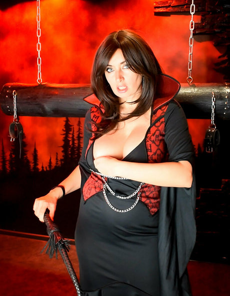 mariamoon8m 裸のスター ギャラリー