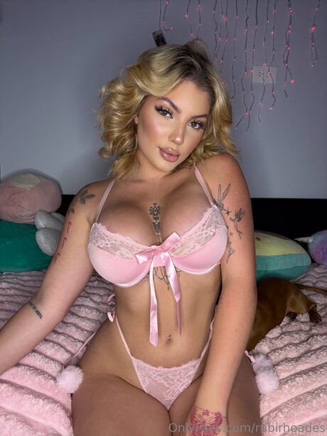 rubirhoades セックスポルノスター ギャラリー