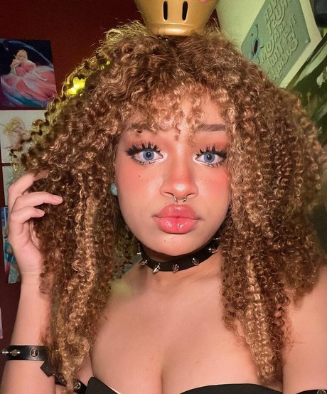 Eden s Garden ASMR ポルノスター 高品質 ギャラリー