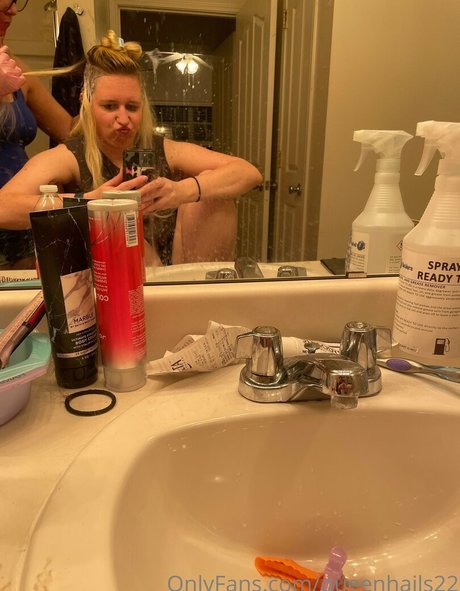 黒檀の指入れオンリーファンズ セクシー 写真