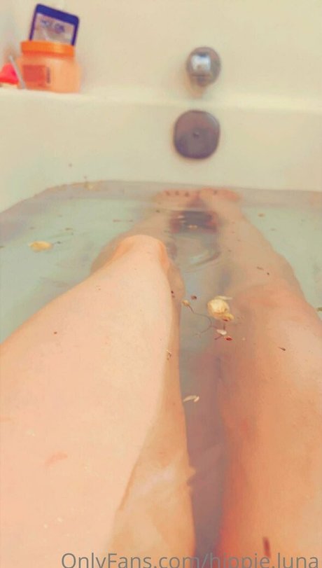 hippie luna ヌードモデル ギャラリー