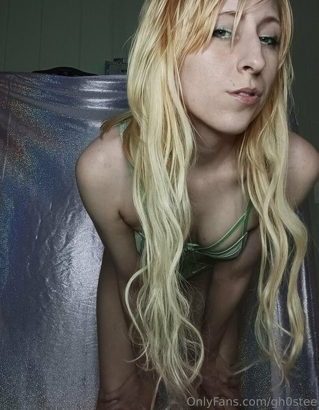 熟女の足オンリーファンズ セクシー 画像