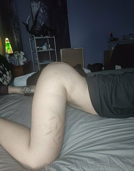 後背位オンリーファンズ 無料裸 写真