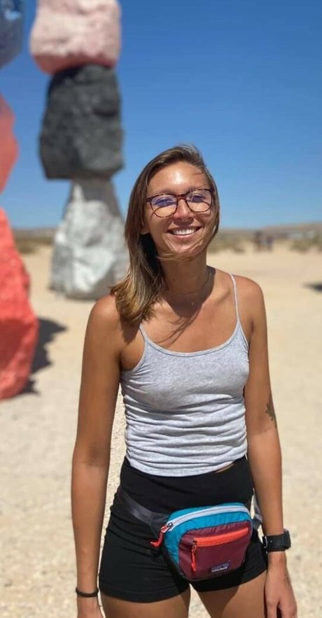 Nikita Crump スター xxx 画像