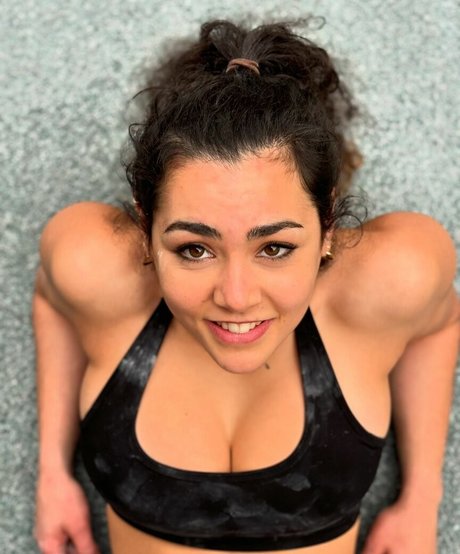 Helena Daher xxxモデル 画像