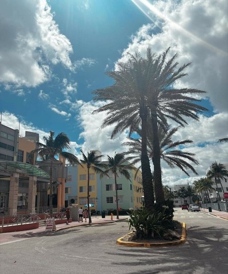 レズビアン乱交オンリーファンズ エロ アーカイブ