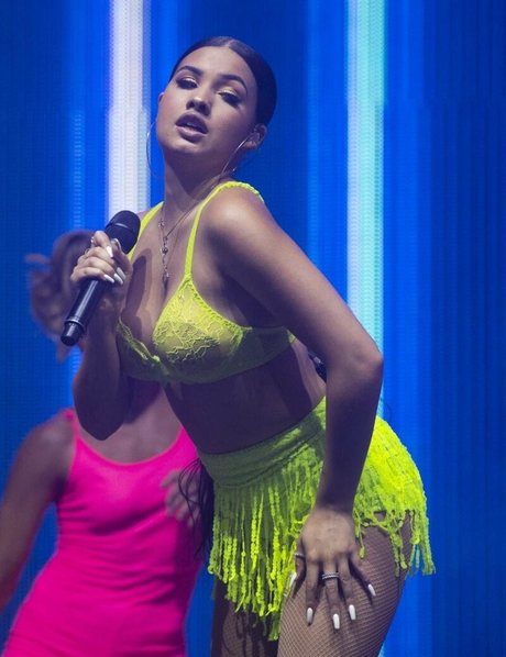 Mabel McVey ポルノスター 独占 ギャラリー