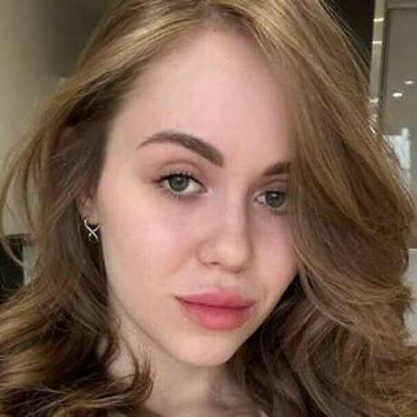 eva millerr ホットモデル 写真