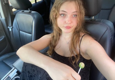 Nefffss 素敵なモデル 写真