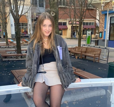 Nefffss 裸のモデル アーカイブ