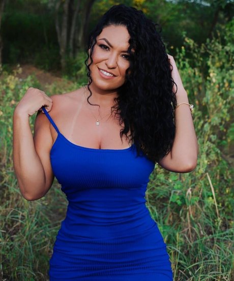 Jessica Chavez 美しいスター ギャラリー