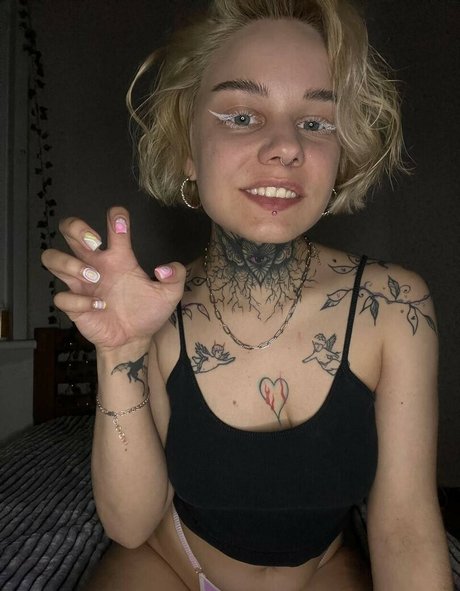 sipofa lean エロティックなモデル 写真