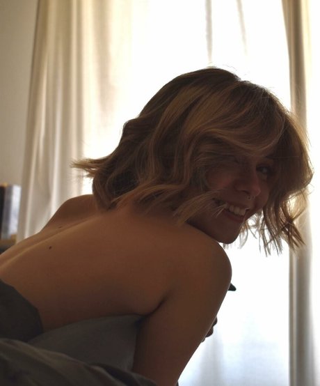 Martina Dell Anna 美しいスター 写真