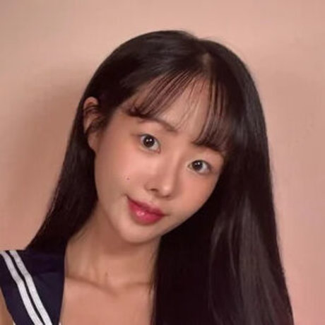 Chloe Amelie Kim トップ女優 画像