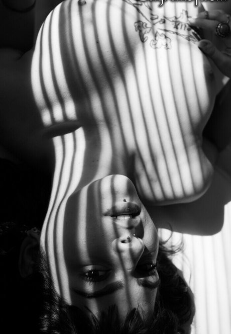 soylua エロティックなポルノスター ギャラリー