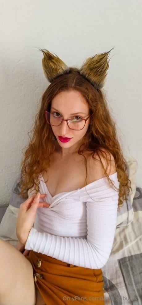 パンツを食い込ませるオンリーファンズ ホット裸 写真