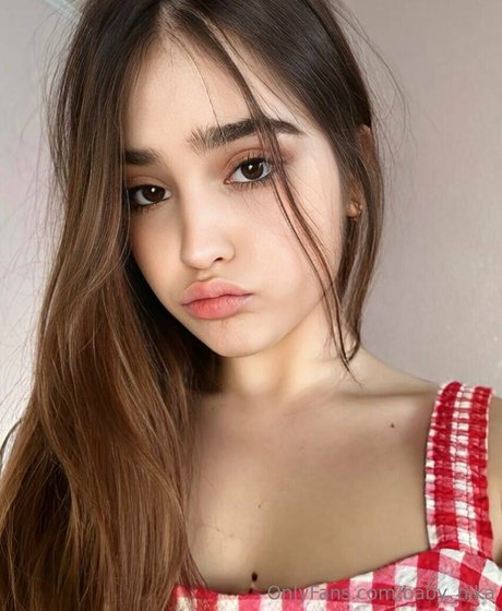 baby nika 独占女優 写真