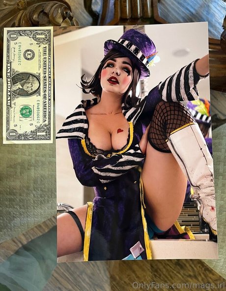 乳首 オンリーファンズ セクシーxxx 写真