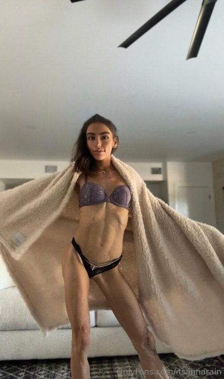 itsannarain アートポルノスター 画像