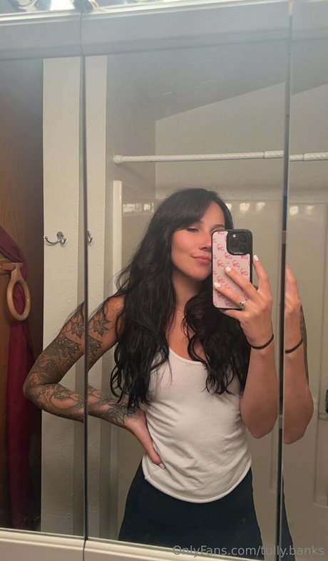 JOI オンリーファンズ アートxxx 写真