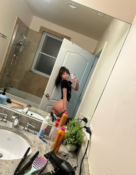 BikiniBites AfterDark プロフィール写真