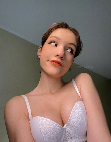 柔軟なティーンオンリーファン 無料 写真