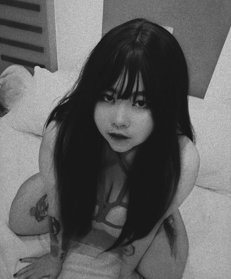 Luna Drei ポルノスター 美しい 写真