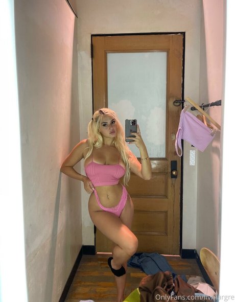 コスプレ ヘンタイ オンリーファンズ 無料 画像