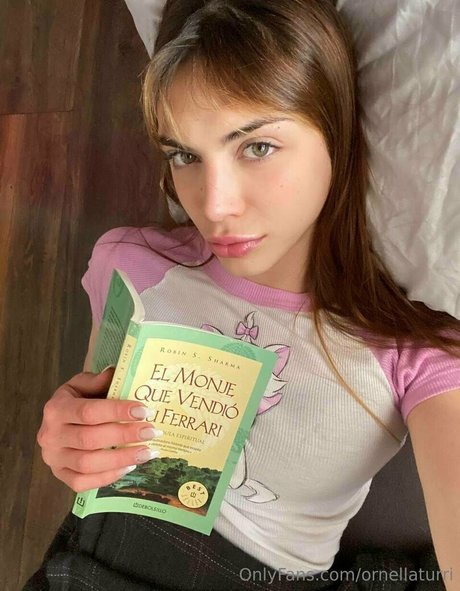 ornellaturri トップポルノスター 写真