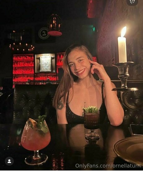 黒檀の熟女オンリーファンズ アダルト アーカイブ