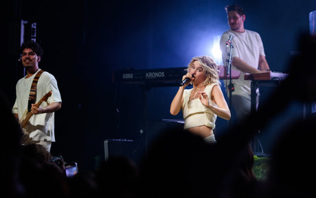 Pommelien Thijs xxxスター アーカイブ