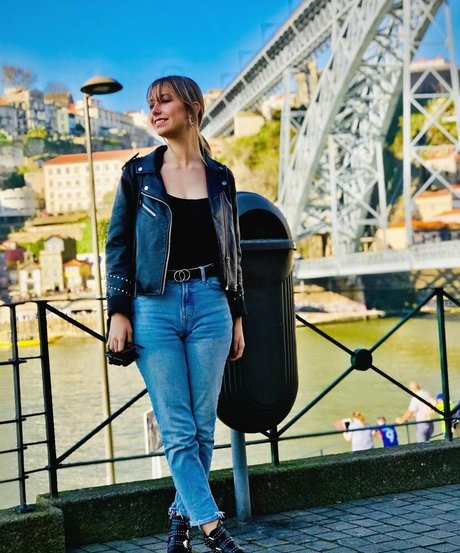 Mariana De Sousa ヌードのポルノスター 画像