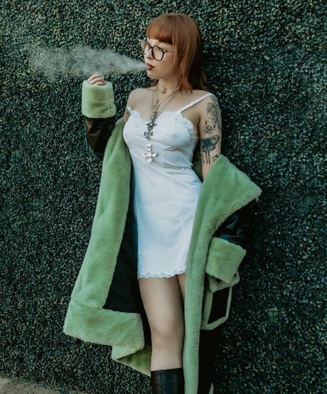 TheRealMokaaa 美しいスター ギャラリー