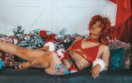 ランジェリーヌードオンリーファンズ 素敵 アーカイブ