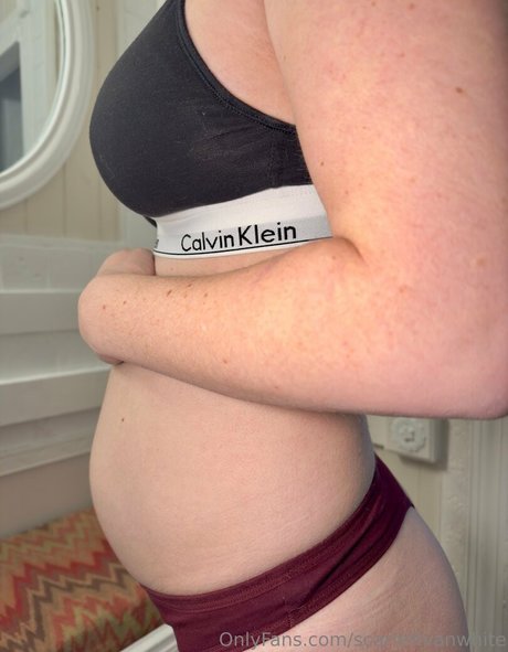 小柄な足オンリーファンズ トップ 画像