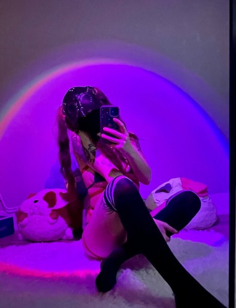 bbplague ヌード女優 画像