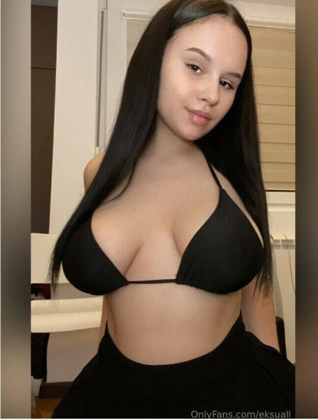 Eksuall 最高の女優 画像